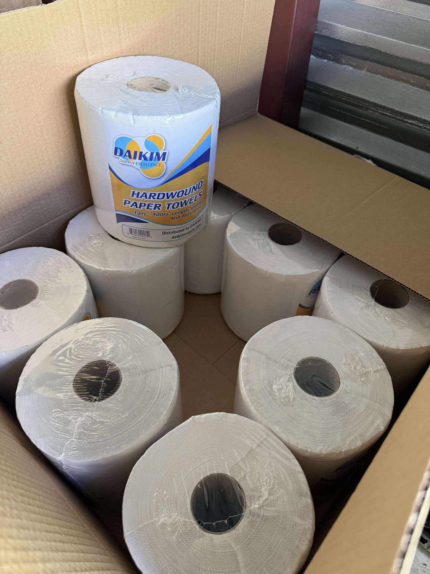 Hardwound Paper Towels, 1 Ply, Continuous Roll Sheets, 400 ft, White, 12 Rolls/Box